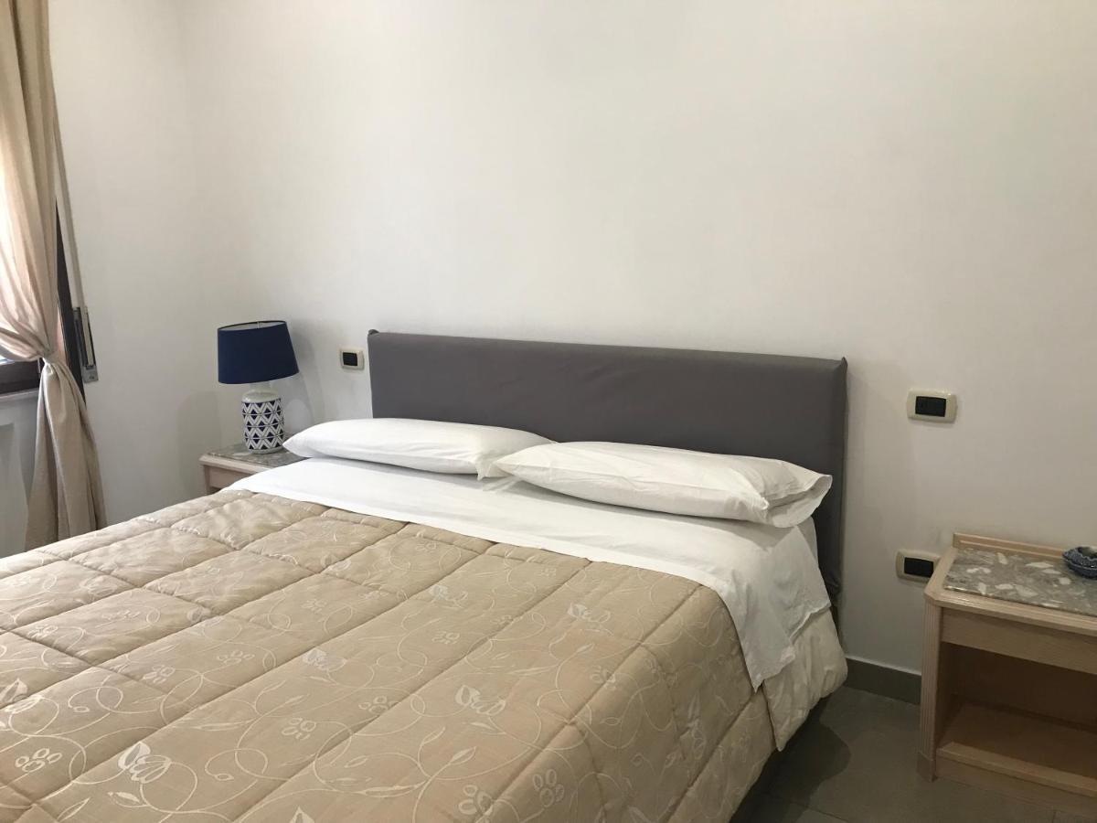 ナポリ Prestige Bed & Breakfast エクステリア 写真