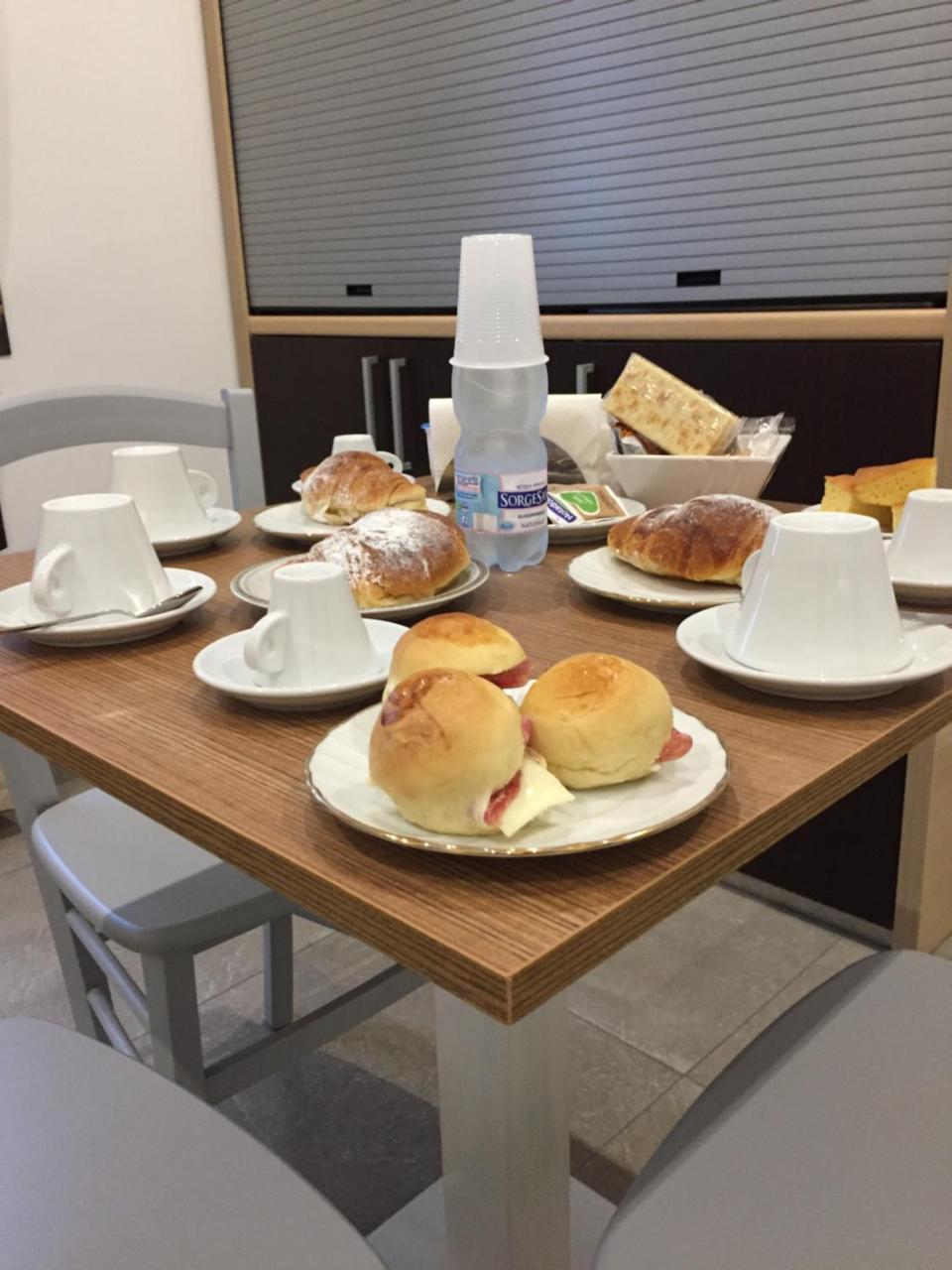 ナポリ Prestige Bed & Breakfast エクステリア 写真