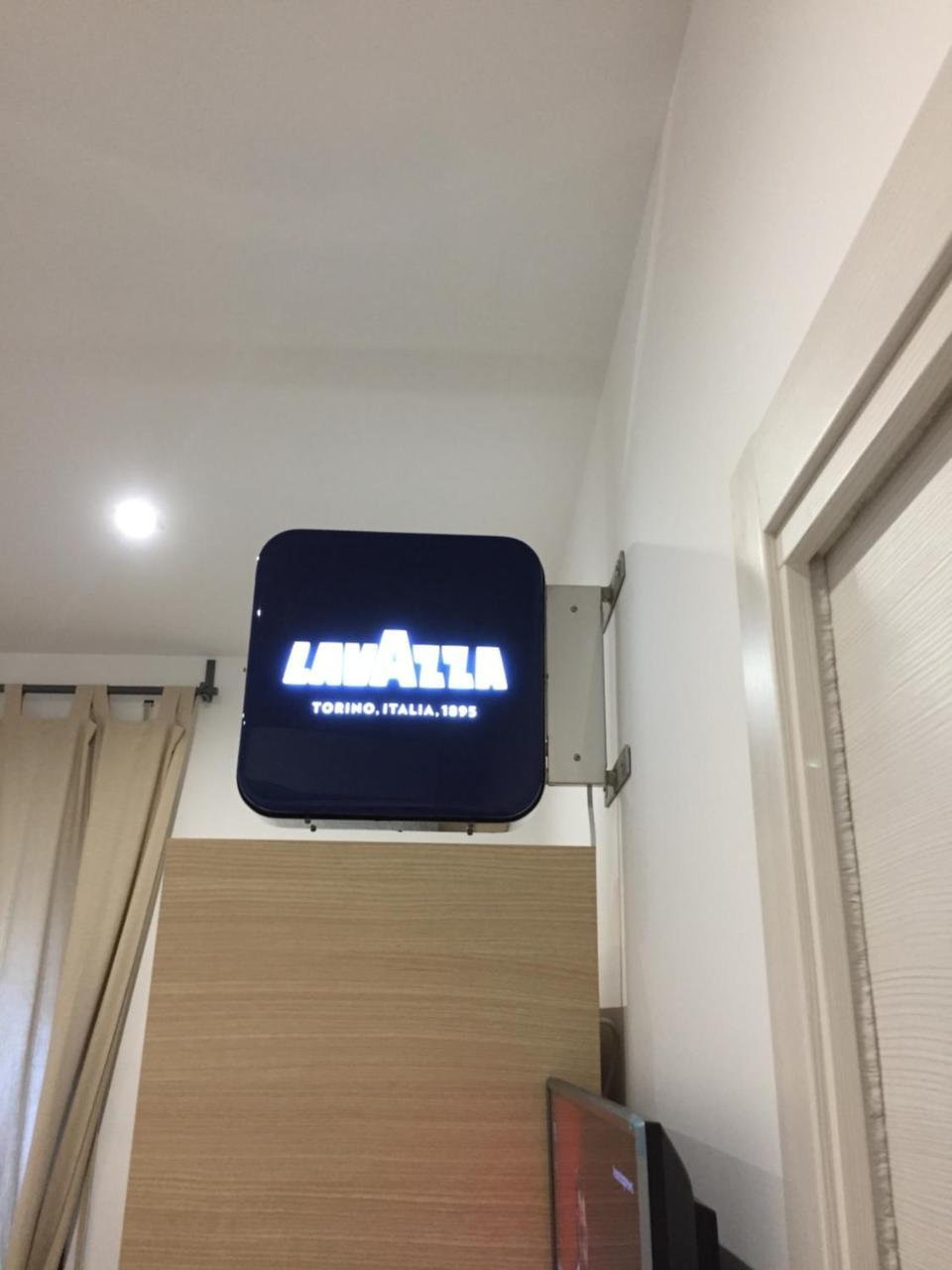 ナポリ Prestige Bed & Breakfast エクステリア 写真