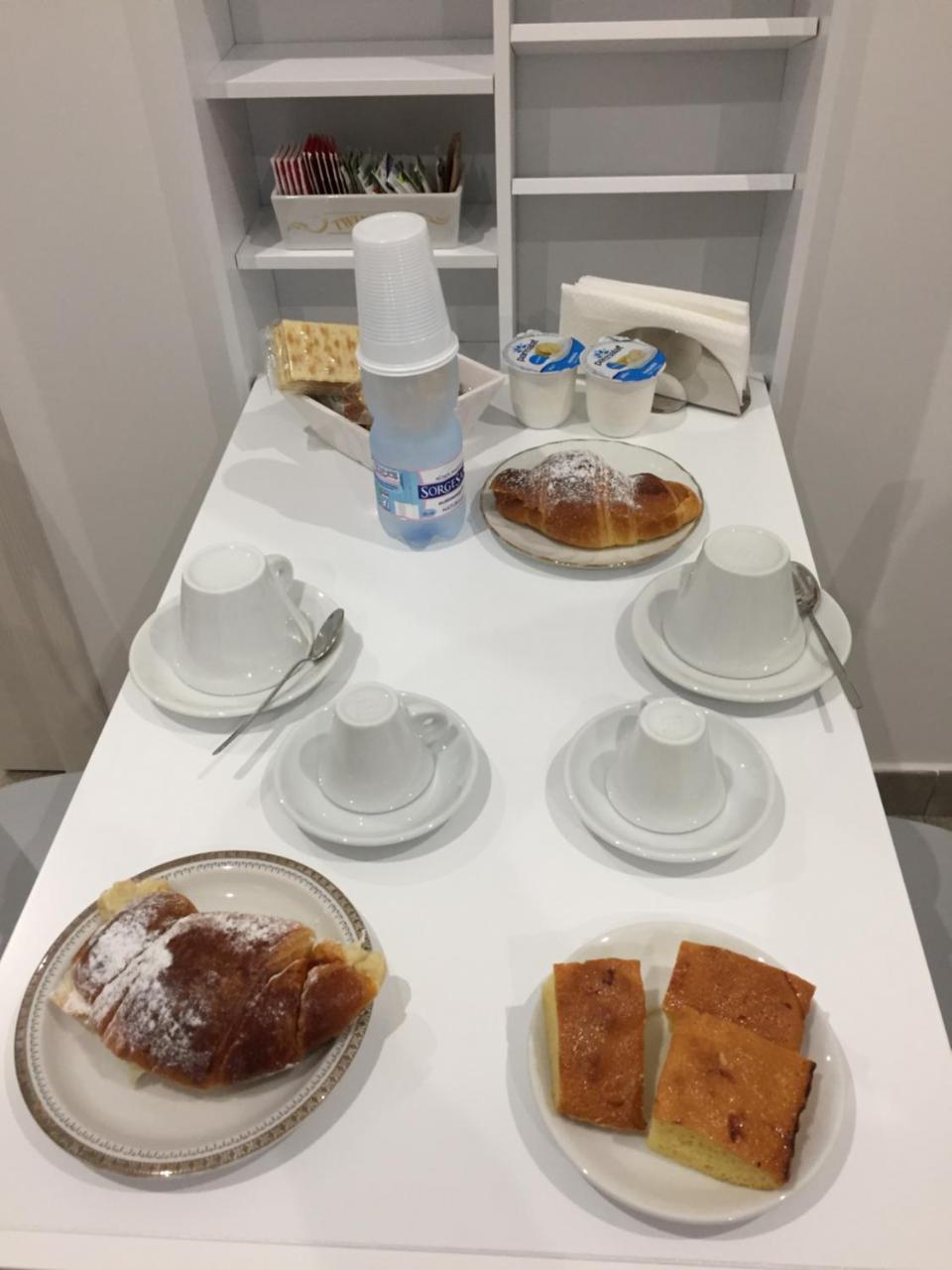 ナポリ Prestige Bed & Breakfast エクステリア 写真